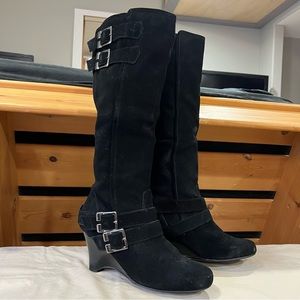 Women’s Buckle Naughty Monkey Size 10 Medium Knee High Boots
